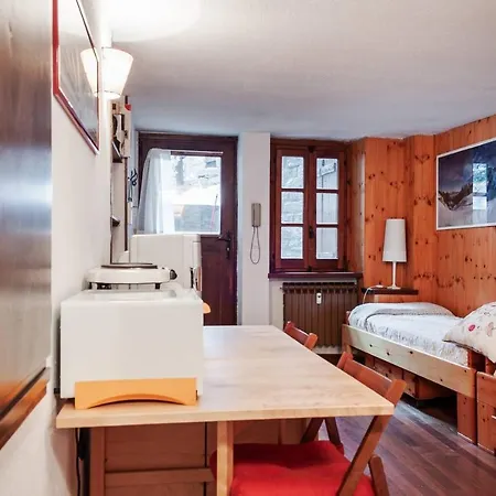 Hintown La Villette Courmayuer Courmayeur